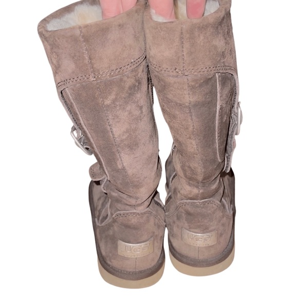 🌟HOST PICK UGG Cargo III Tall Brown Suede Shearling Boots | Size 37 / 6(fits 7) - Picture 14 of 16